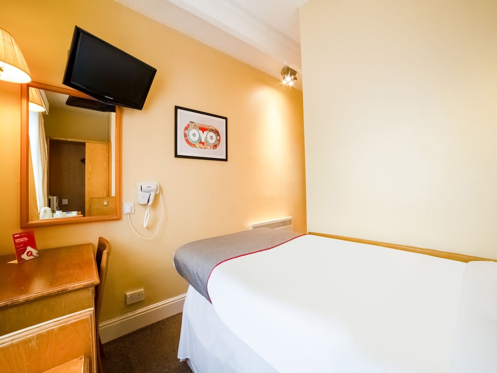 Cardiff Sandringham Hotel 30/53