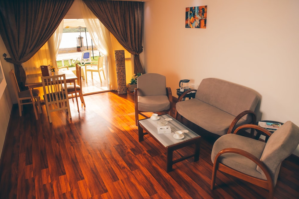 Jewel Maadi Cabins and Club 26/50
