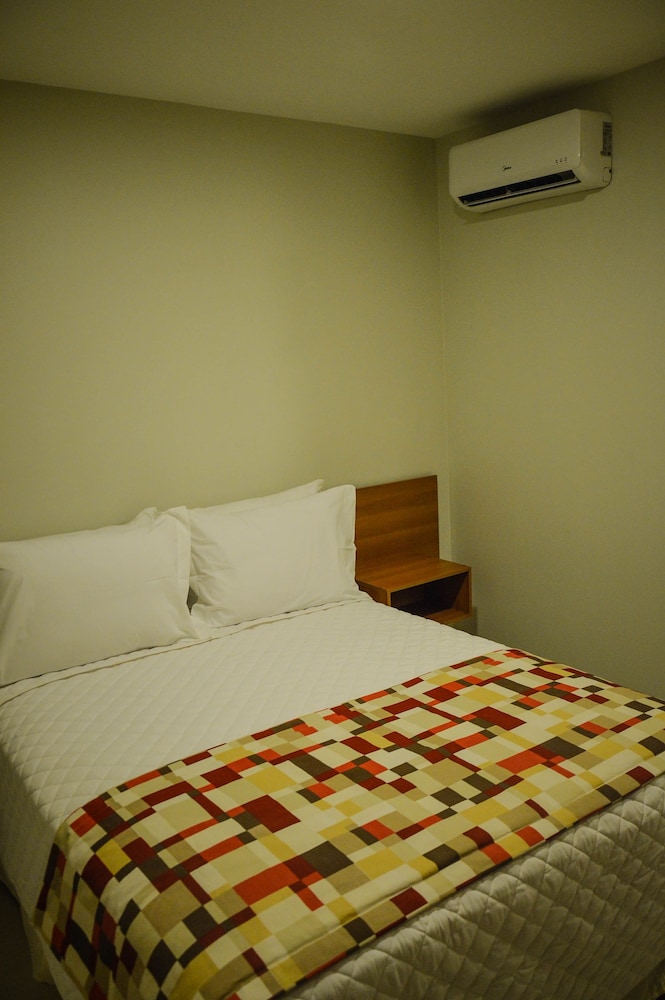 STANDARD, DOUBLE BED