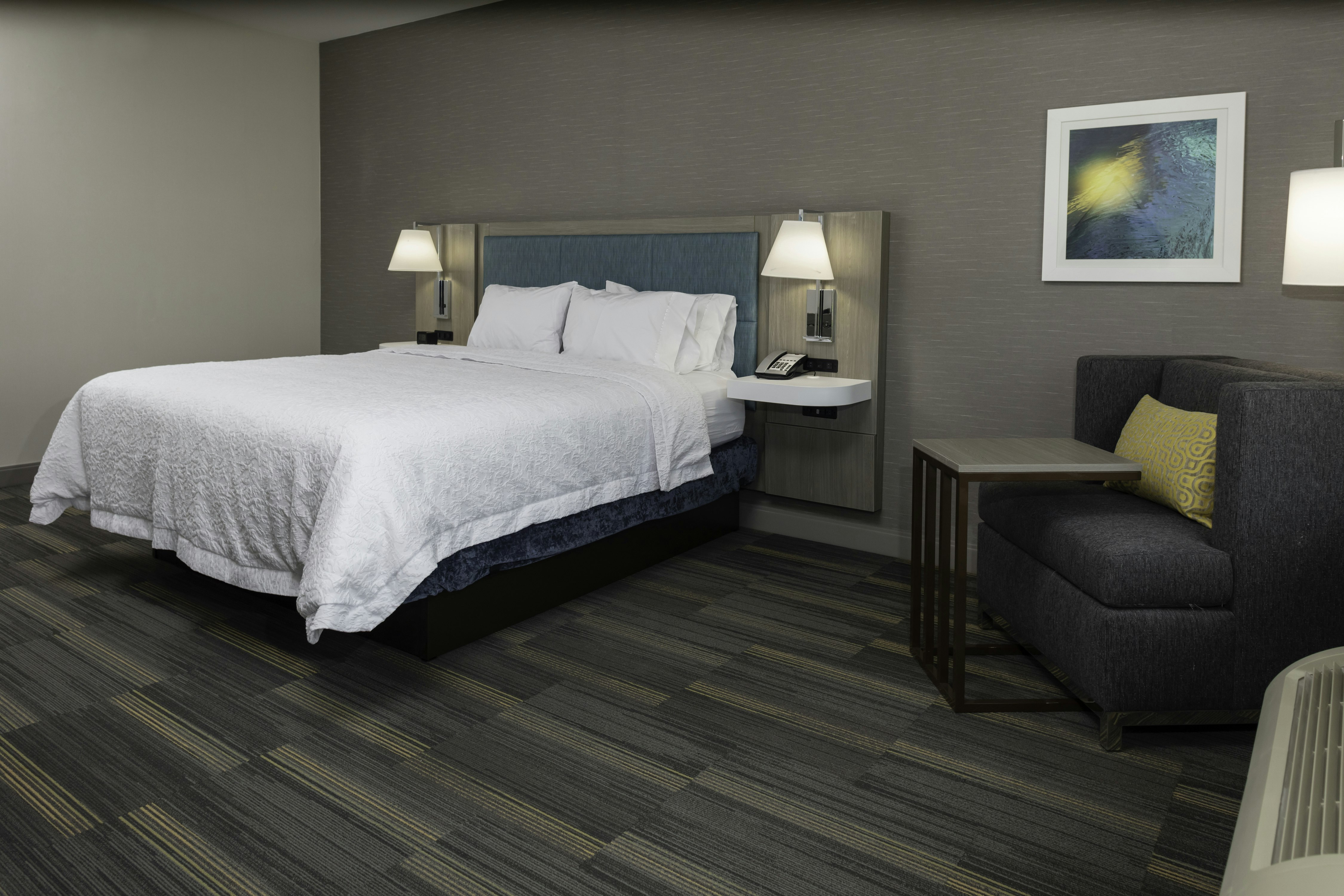 غرفة بسرير كينج لذوي الإعاقة، Hampton Inn Dunedin Fl 2/3