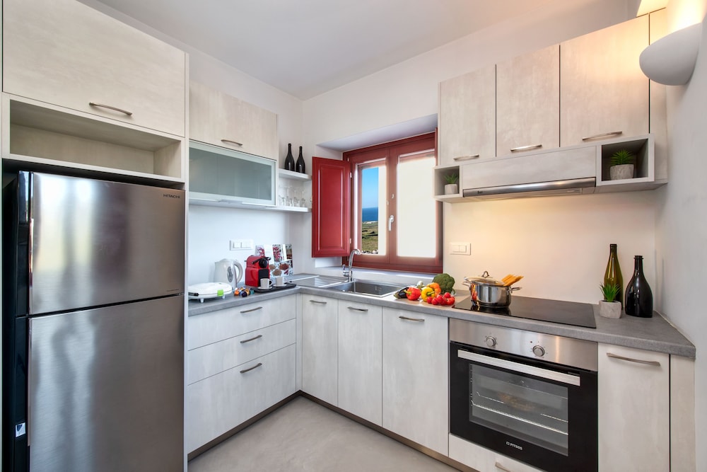 Aplada Suites 69/71