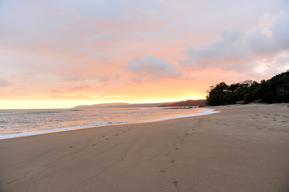 Tango Mar Beachfront Boutique Hotel and Villas 44/49