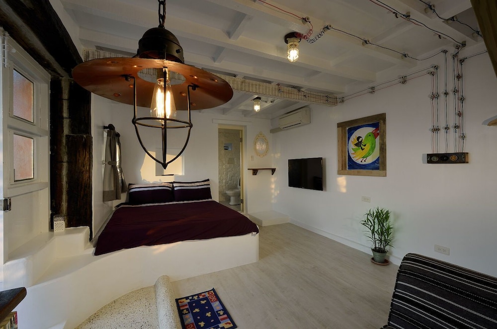 Sunnyroom 37/77