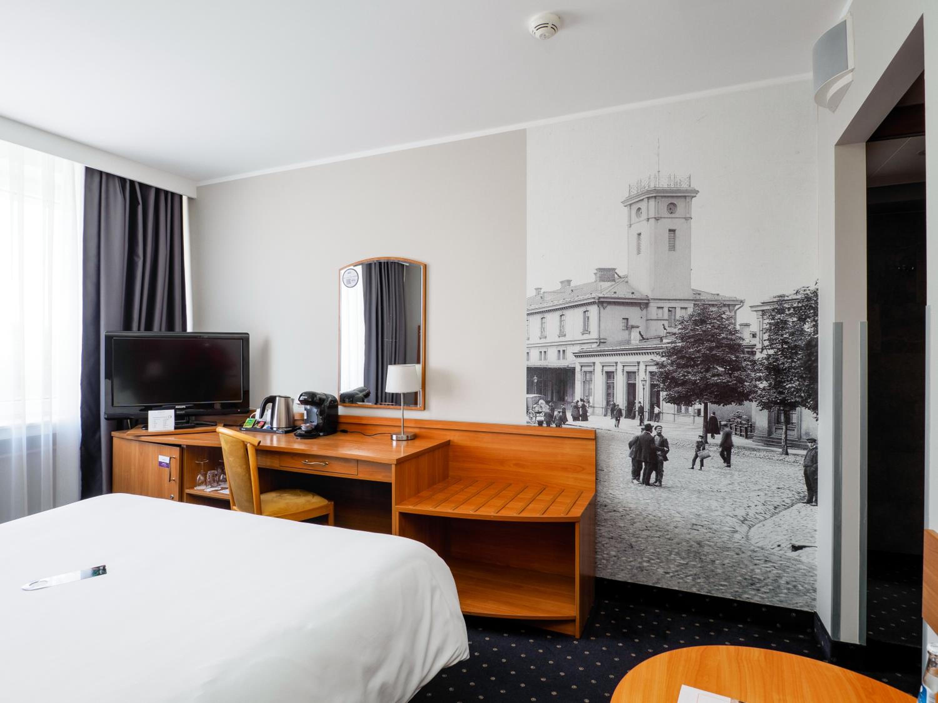 rooms