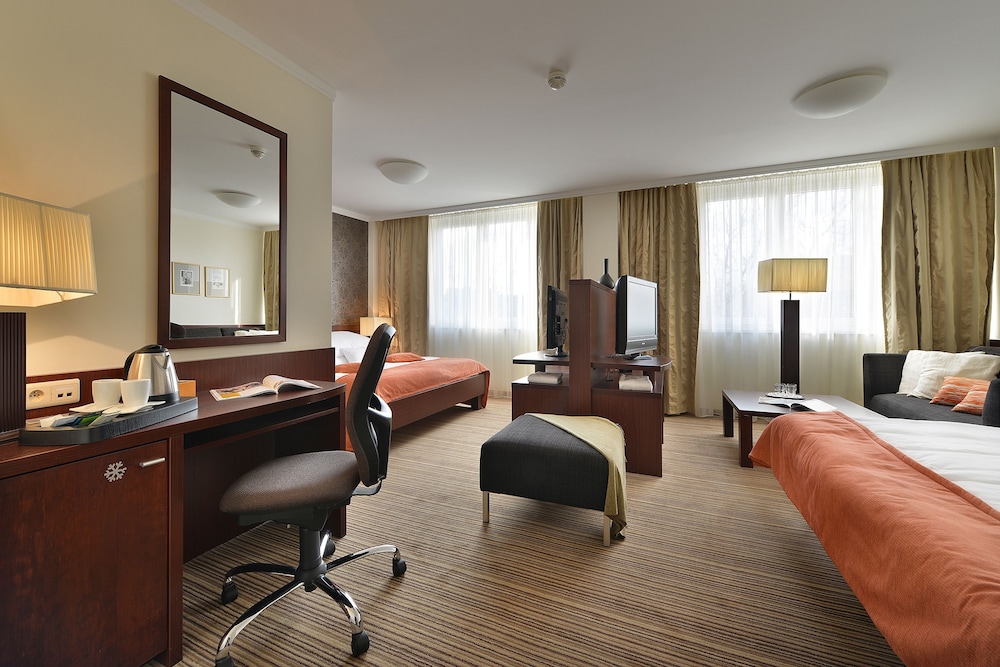Apollo Hotel Bratislava 58/65
