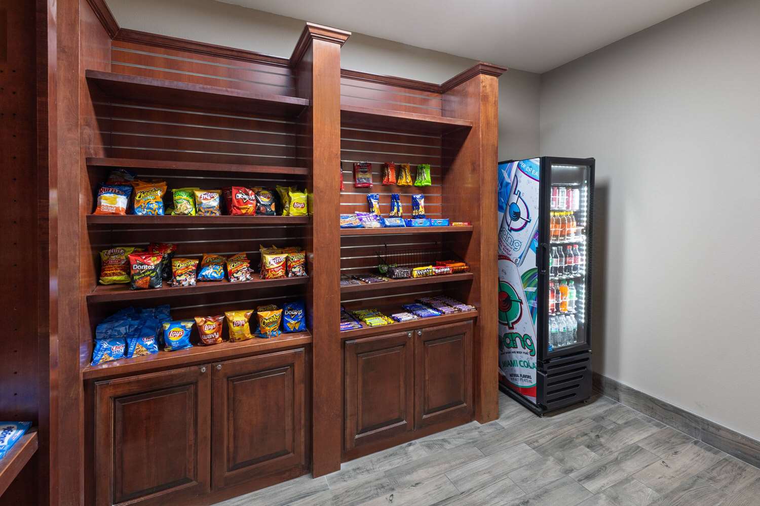 Super 8 by Wyndham Lubbock West 20/28