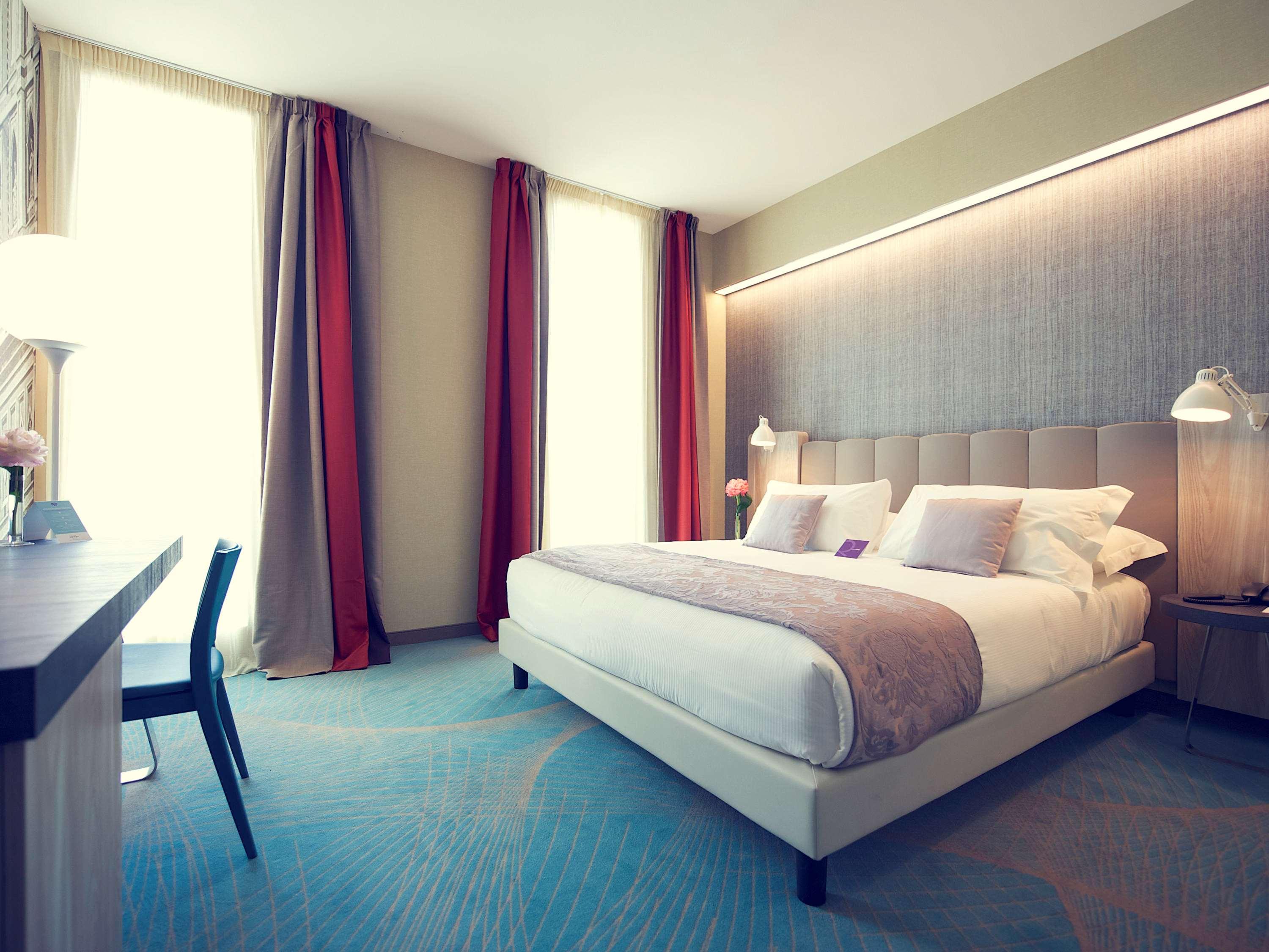 Room, Queen Bed