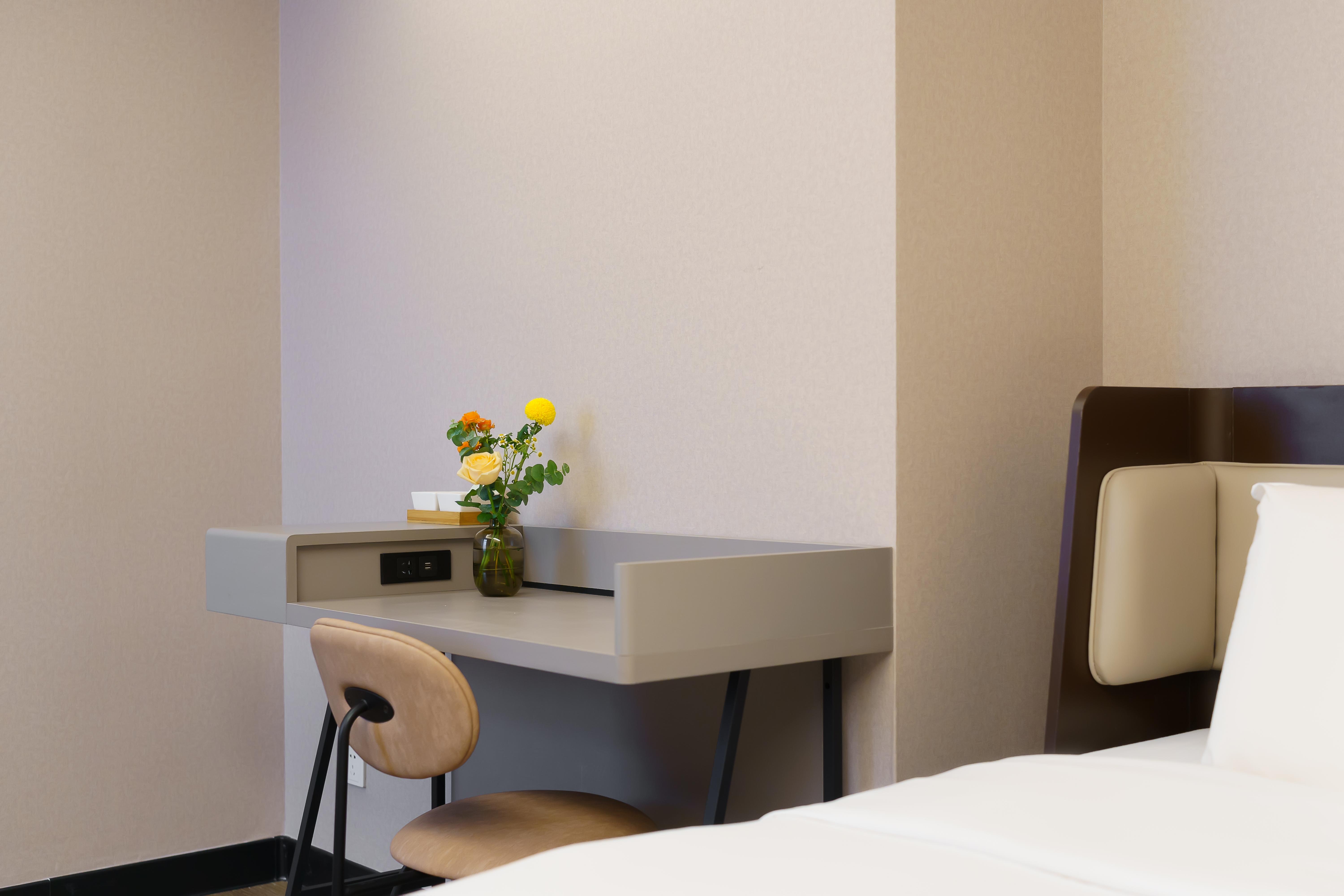 Hanting Hotel (Zhuhai Gongbei Port Qinglv South Road) 16/25