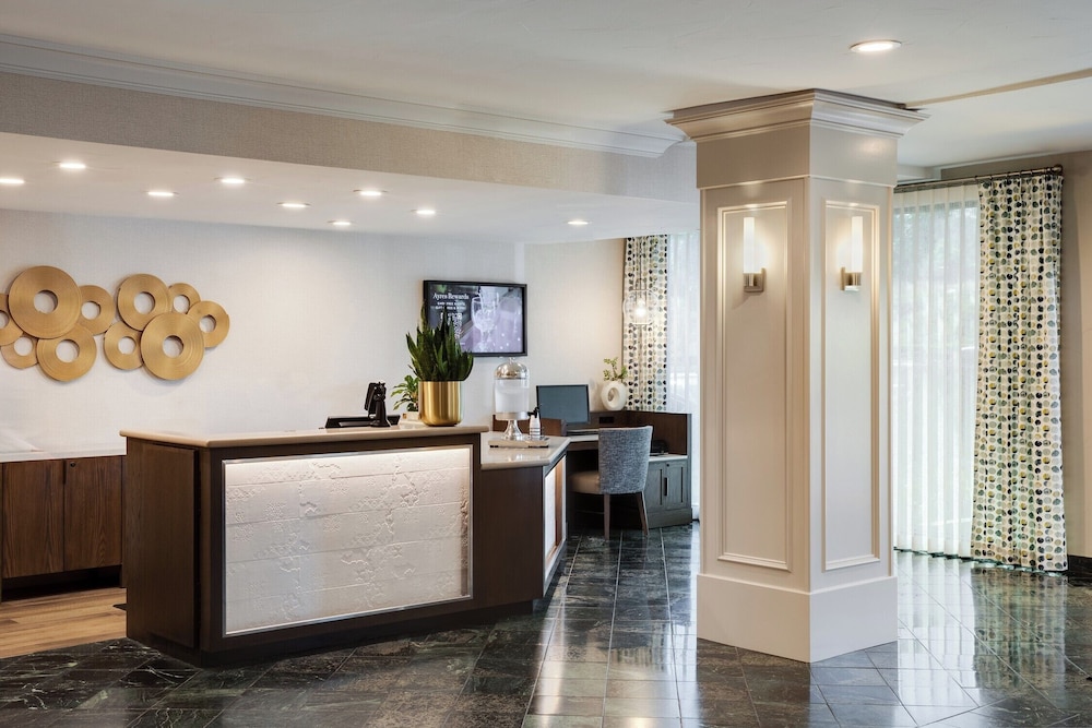 Ayres Suites Yorba Linda Anaheim Hills 3/43
