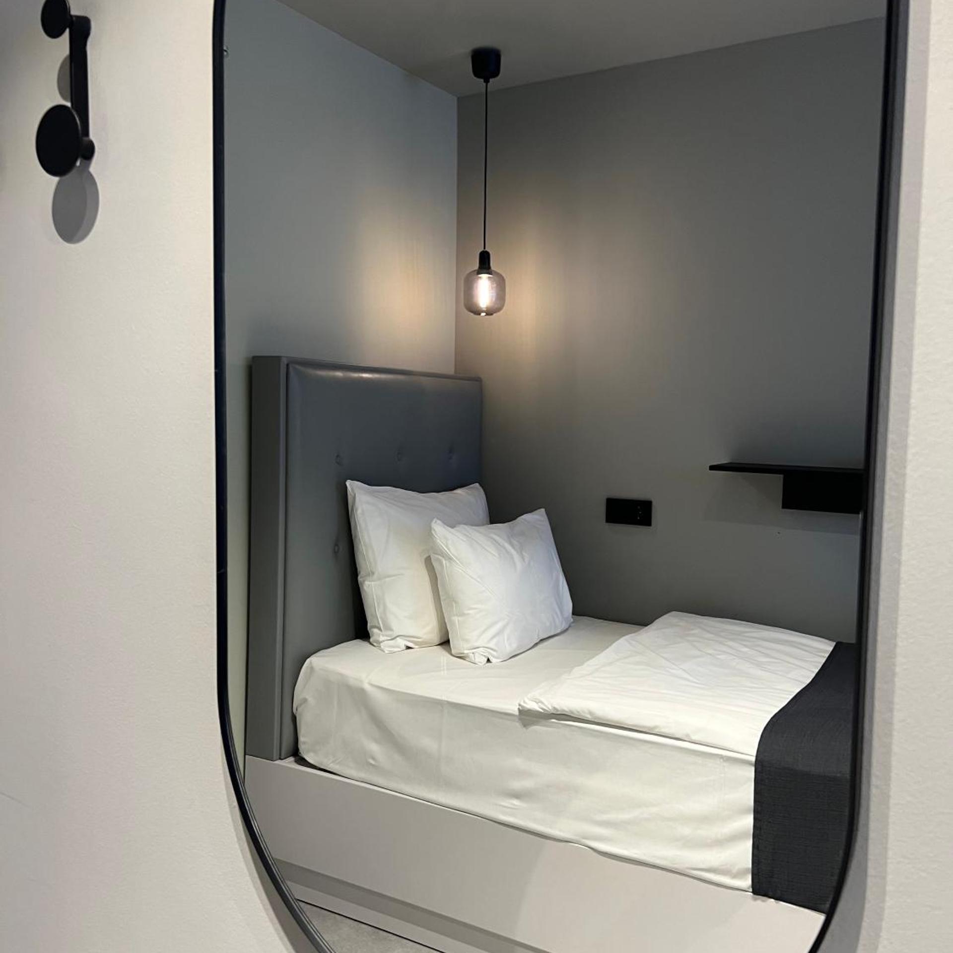 The Grey Hotel 20/50