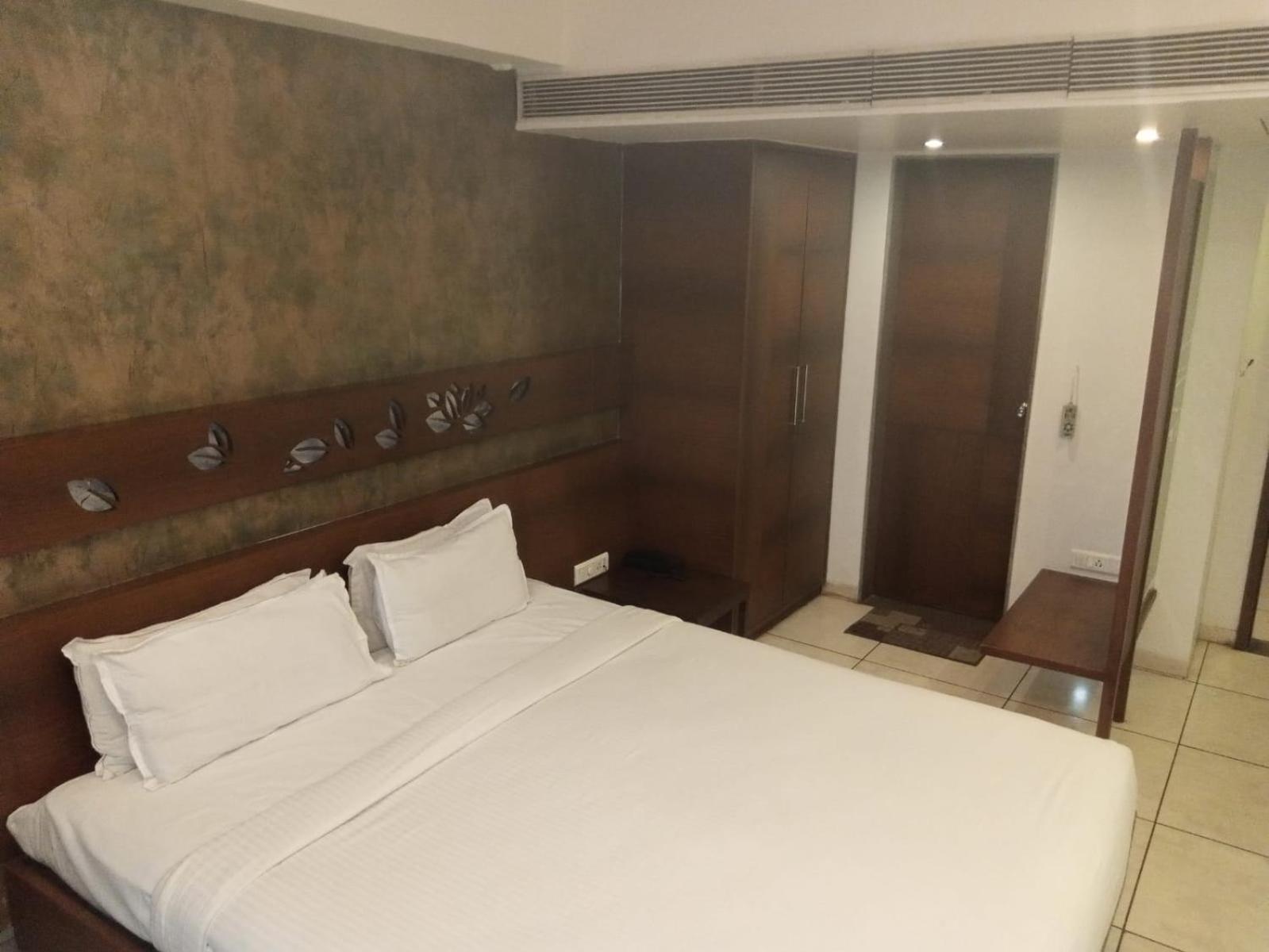 HOTEL KANAN 16/40