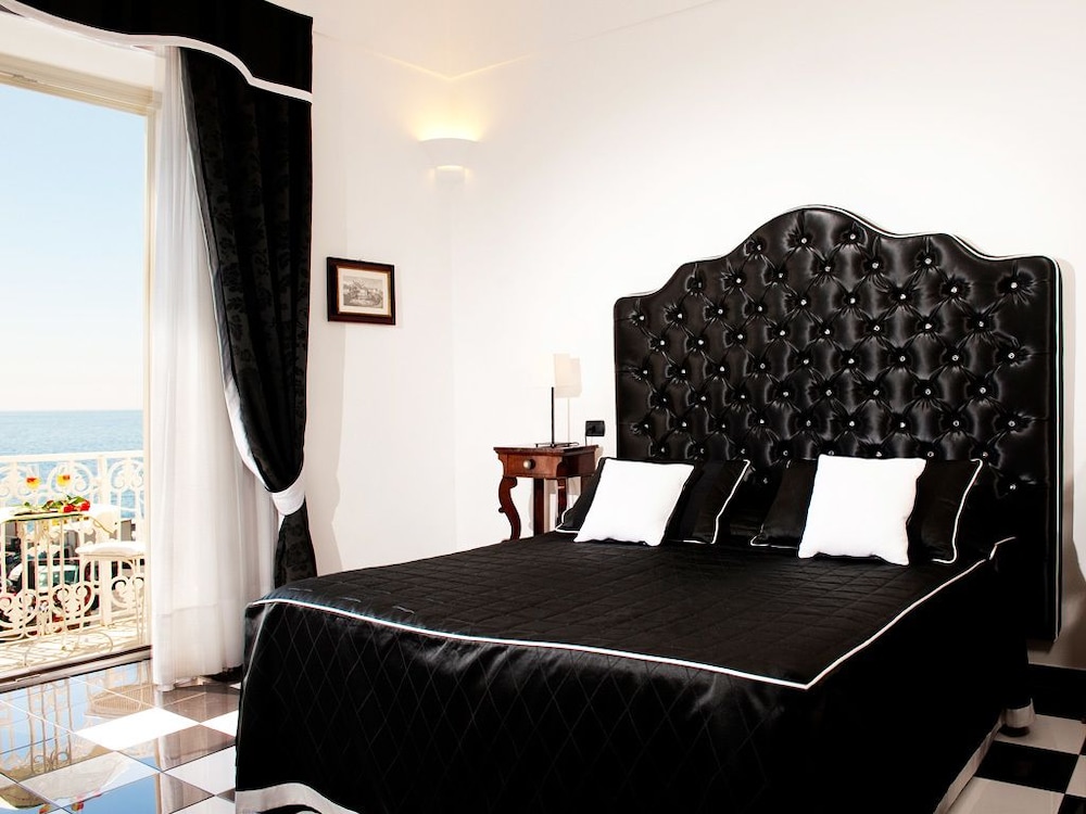 Hotel Residence Amalfi 19/68