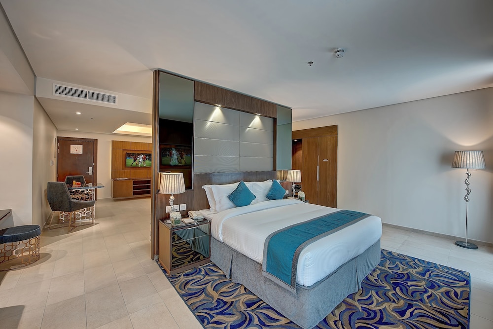 Omega Hotel Dubai 10/49