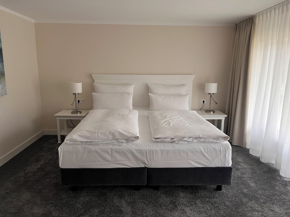 Strandhotel Fischland 35/68