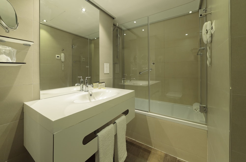 Innside By Melia Alicante Porta Maris 24/72