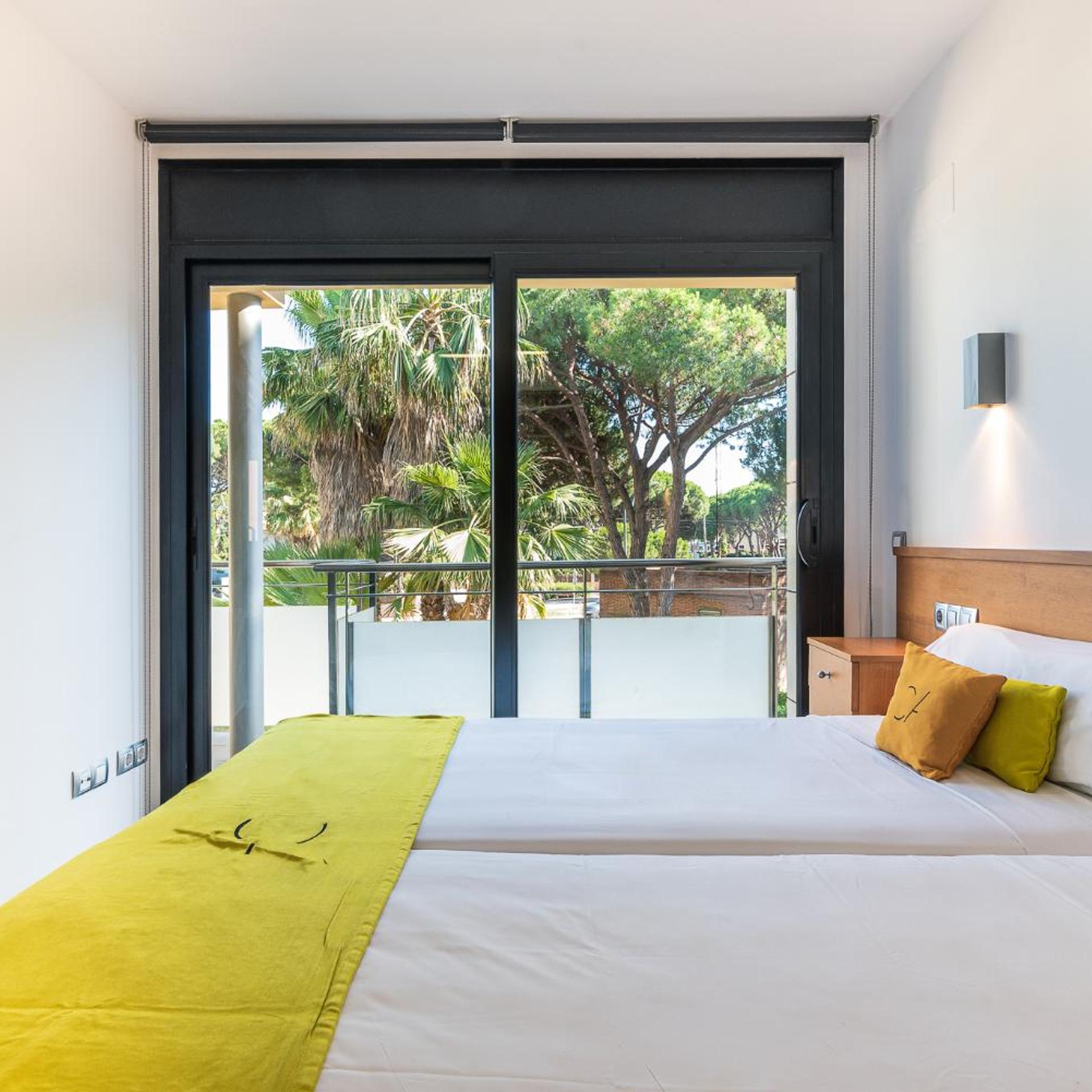 Aparthotel Las Palmeras 17/50