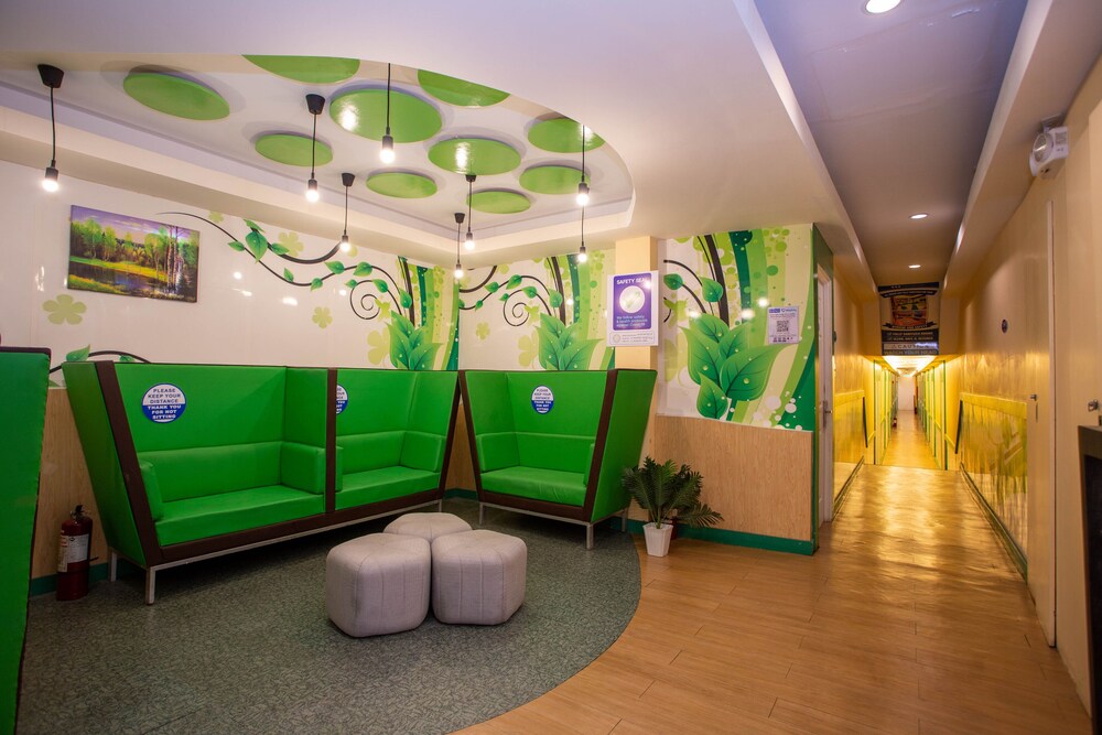 Hotel Dream World Las Pinas 58/63