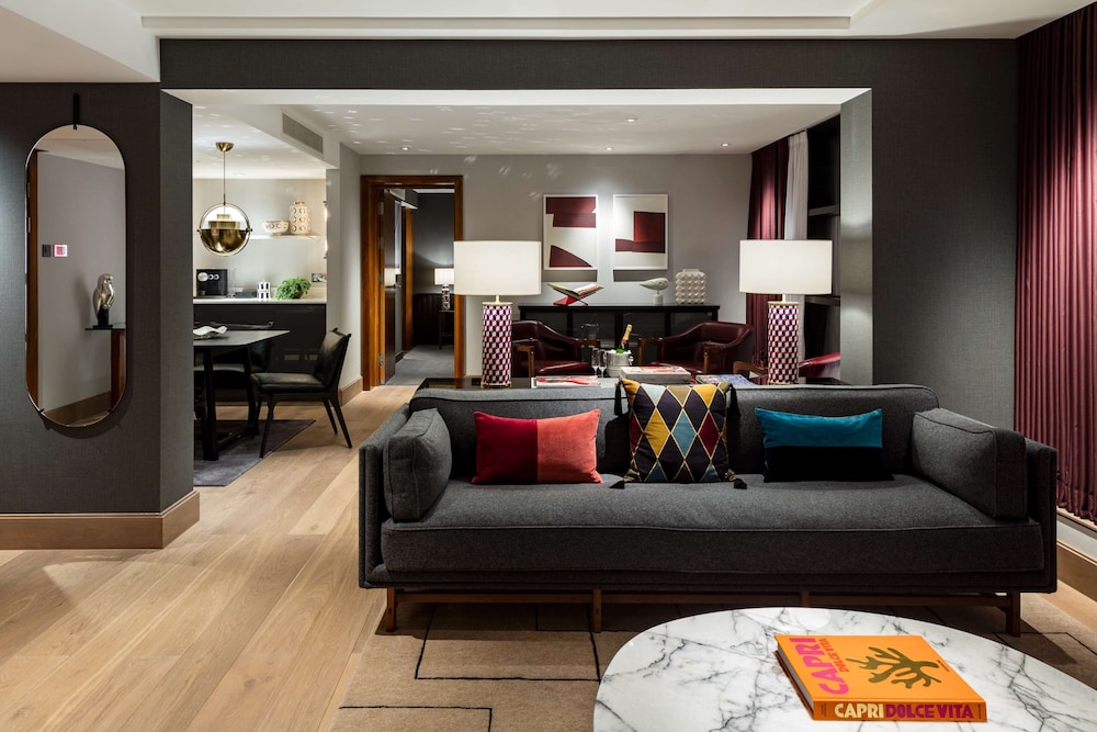 The Edwardian Manchester A Radisson Collection Hotel 35/54