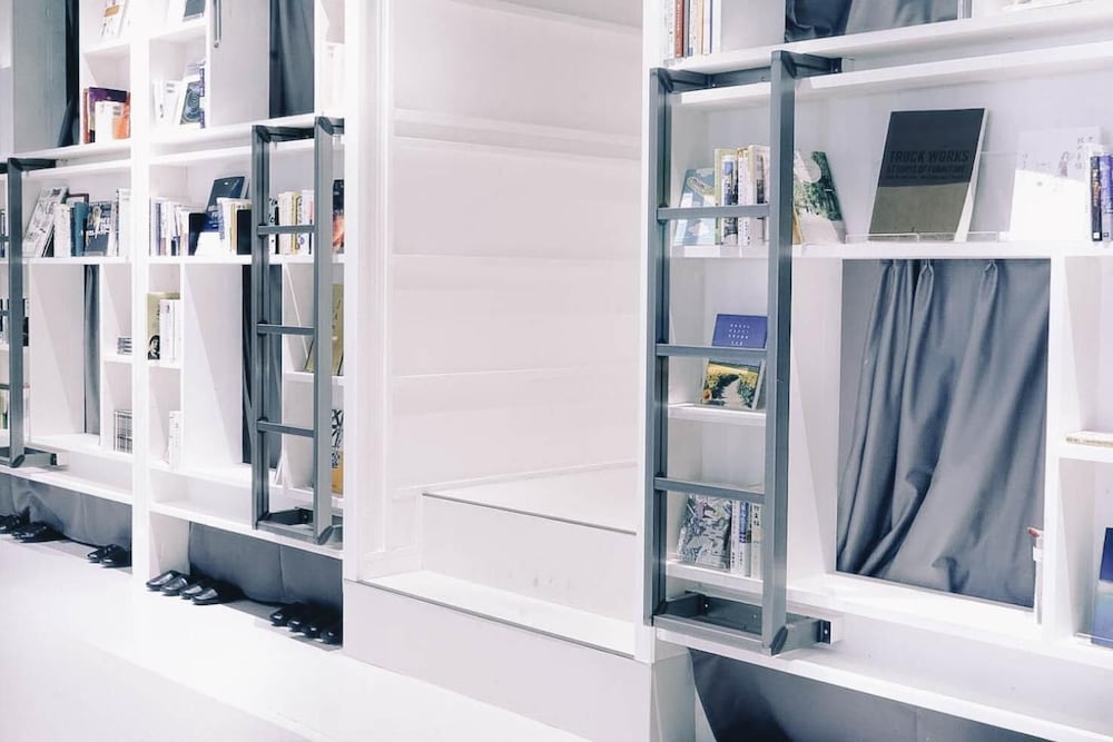 BOOK AND BED TOKYO心斎橋 写真5
