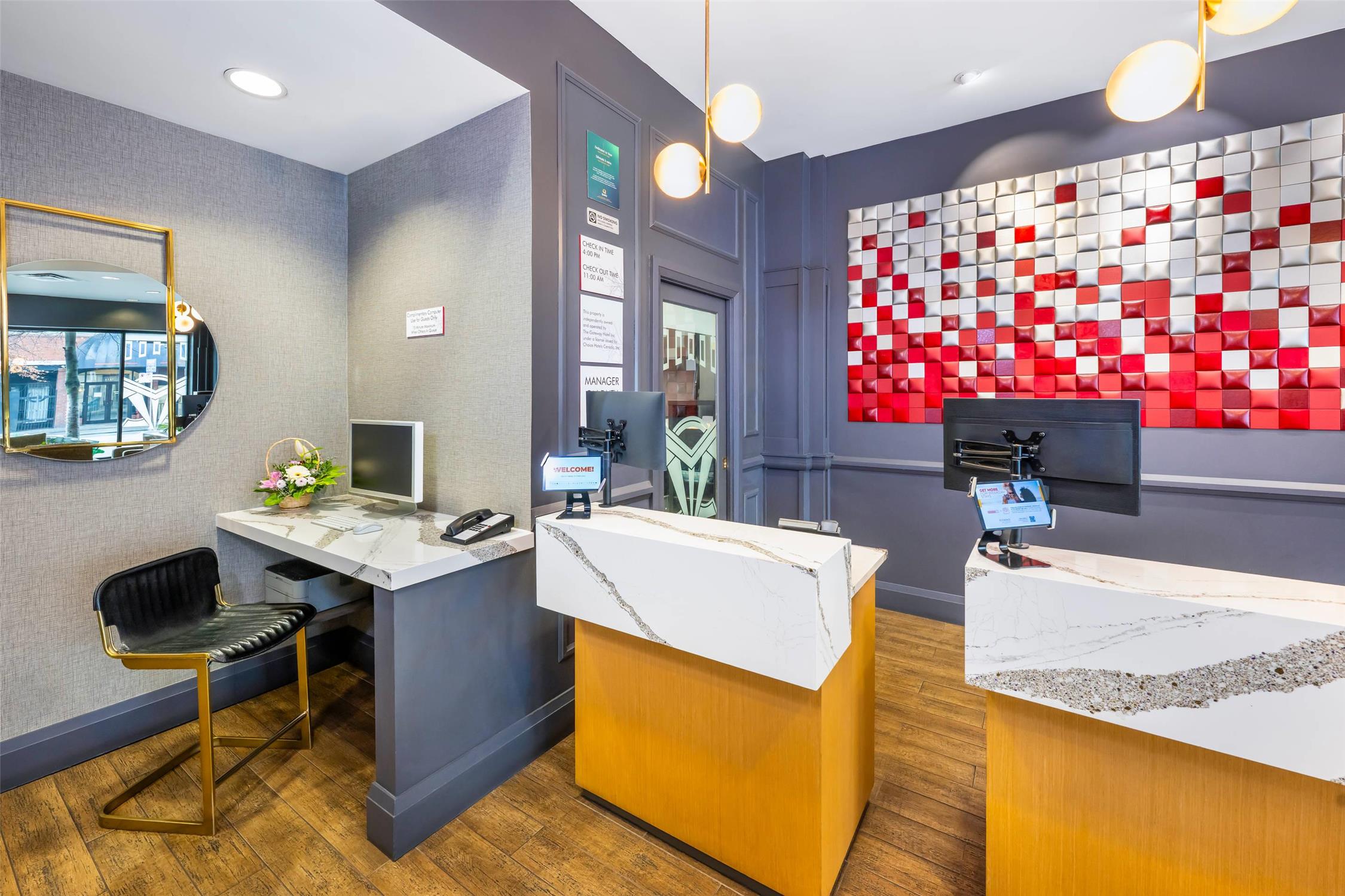 Quality Inn & Suites Downtown Vancouver 65/67