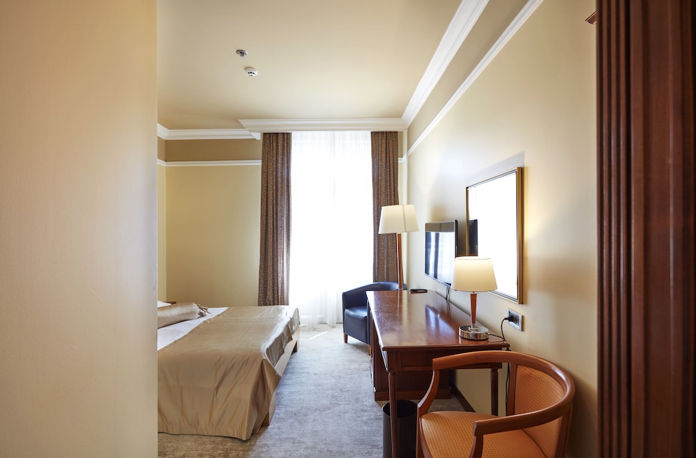 Bristol Hotel Opatija by Luminor Hotel Collection 34/65