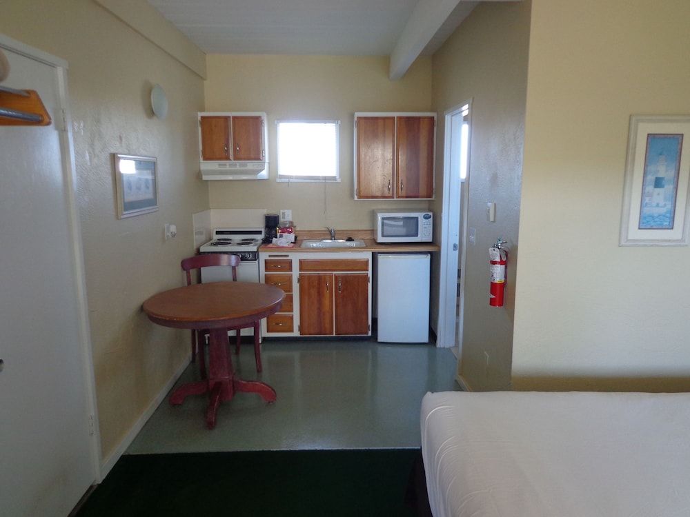 Ocean Shores Inn Suites 44/49