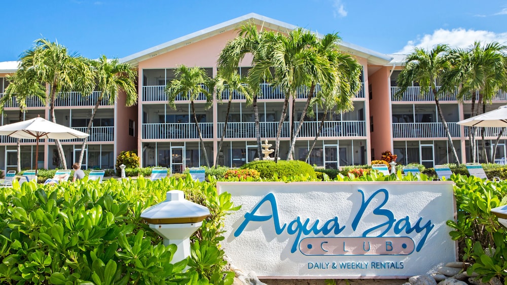 Aqua Bay Club Luxury Condos 2/50