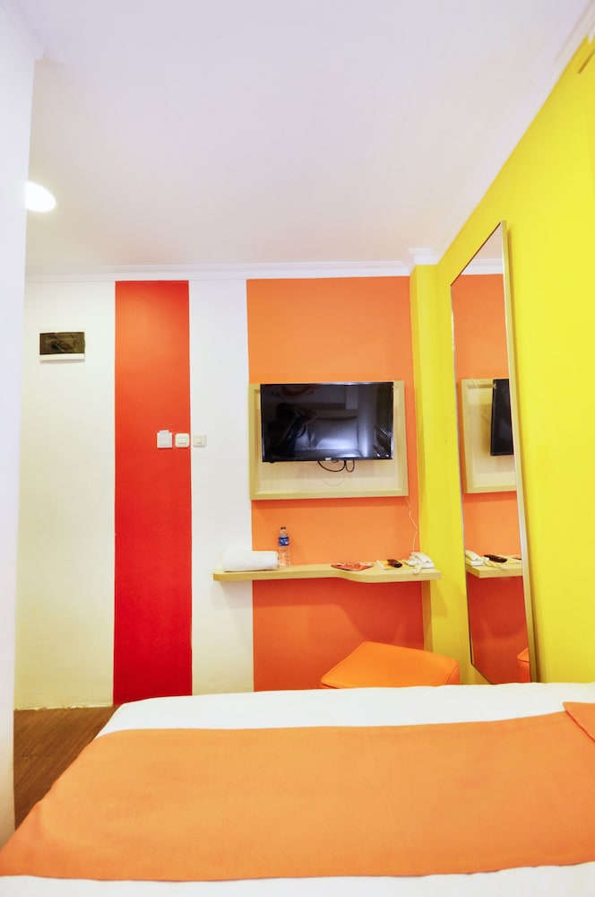 Djo Front One Inn Bengkulu 16/34