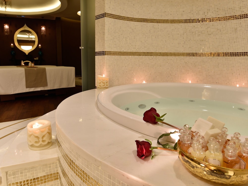 CVK Park Bosphorus Hotel Istanbul 9/50