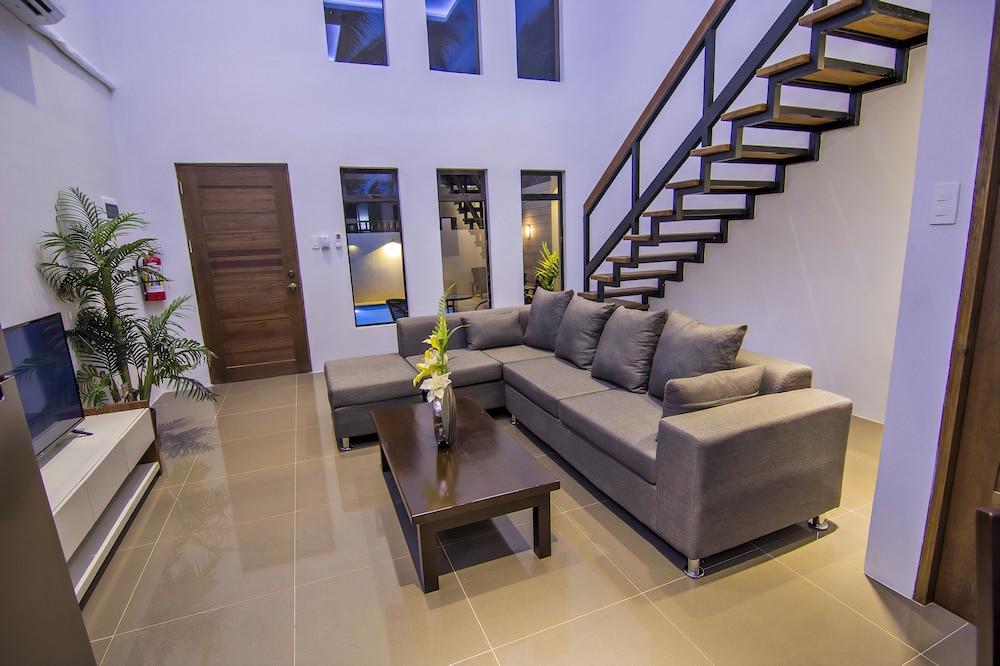 Quest Villa 28/50