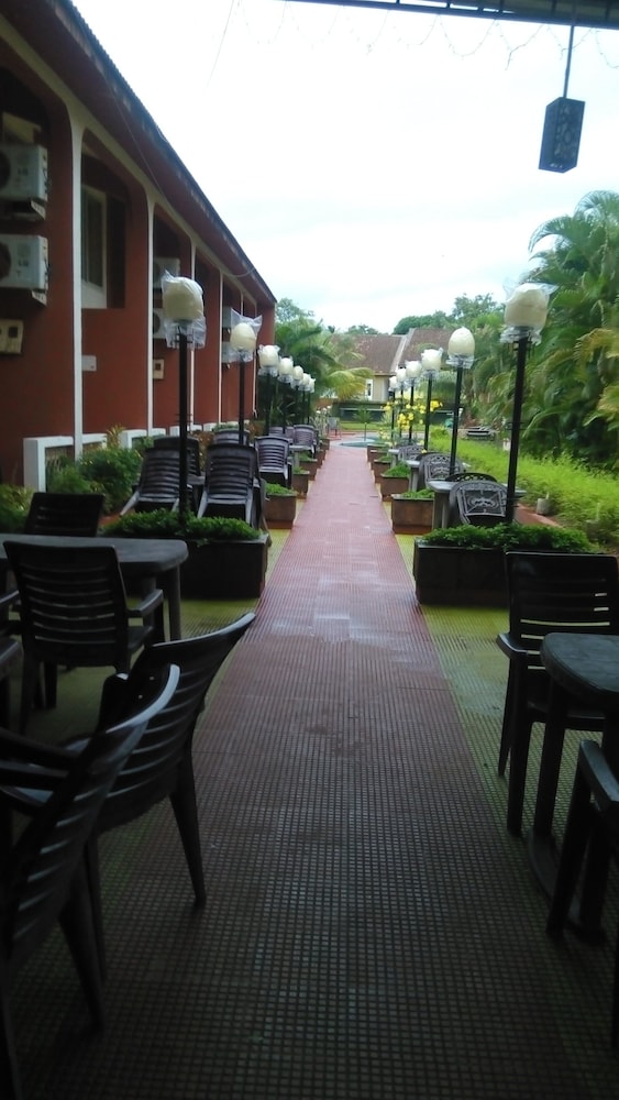 GINGER TREE BOUTIQUE RESORT 30/32