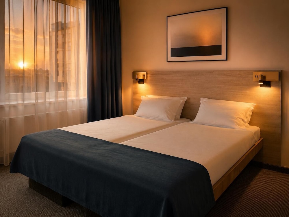 Astoria Hotel 19/50