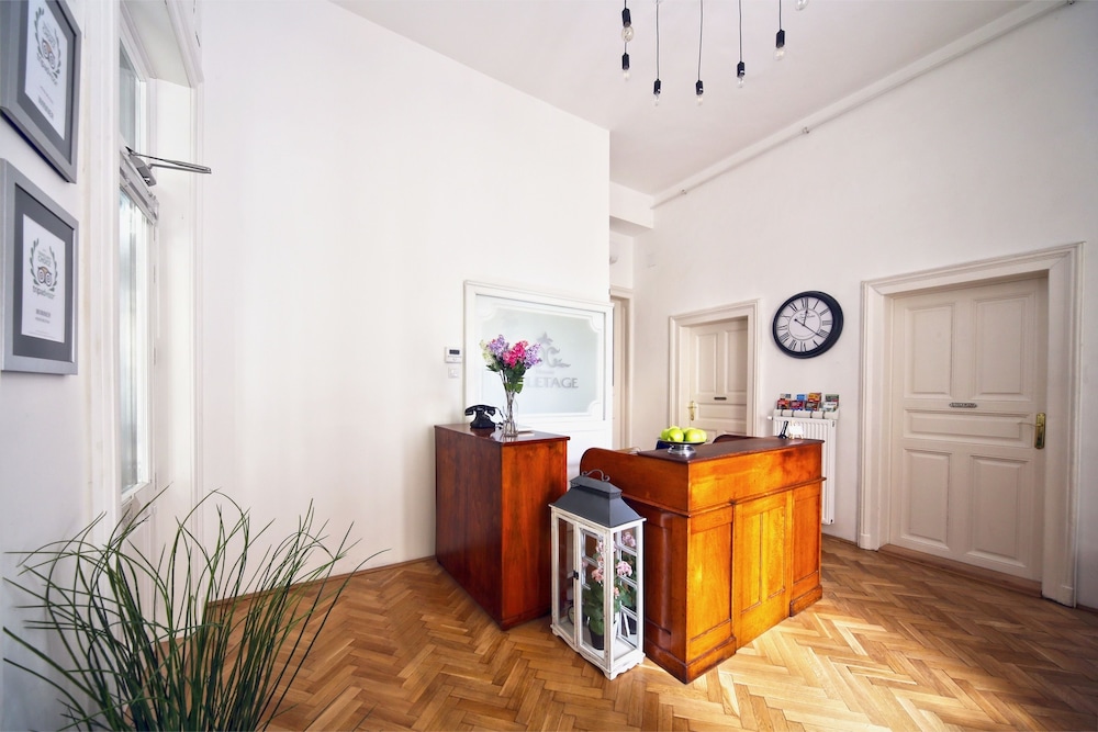 House Beletage 5/71