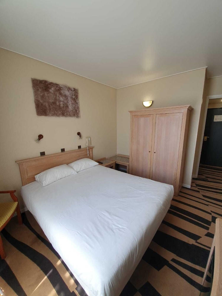 Le Grand Hôtel de Valenciennes 15/71