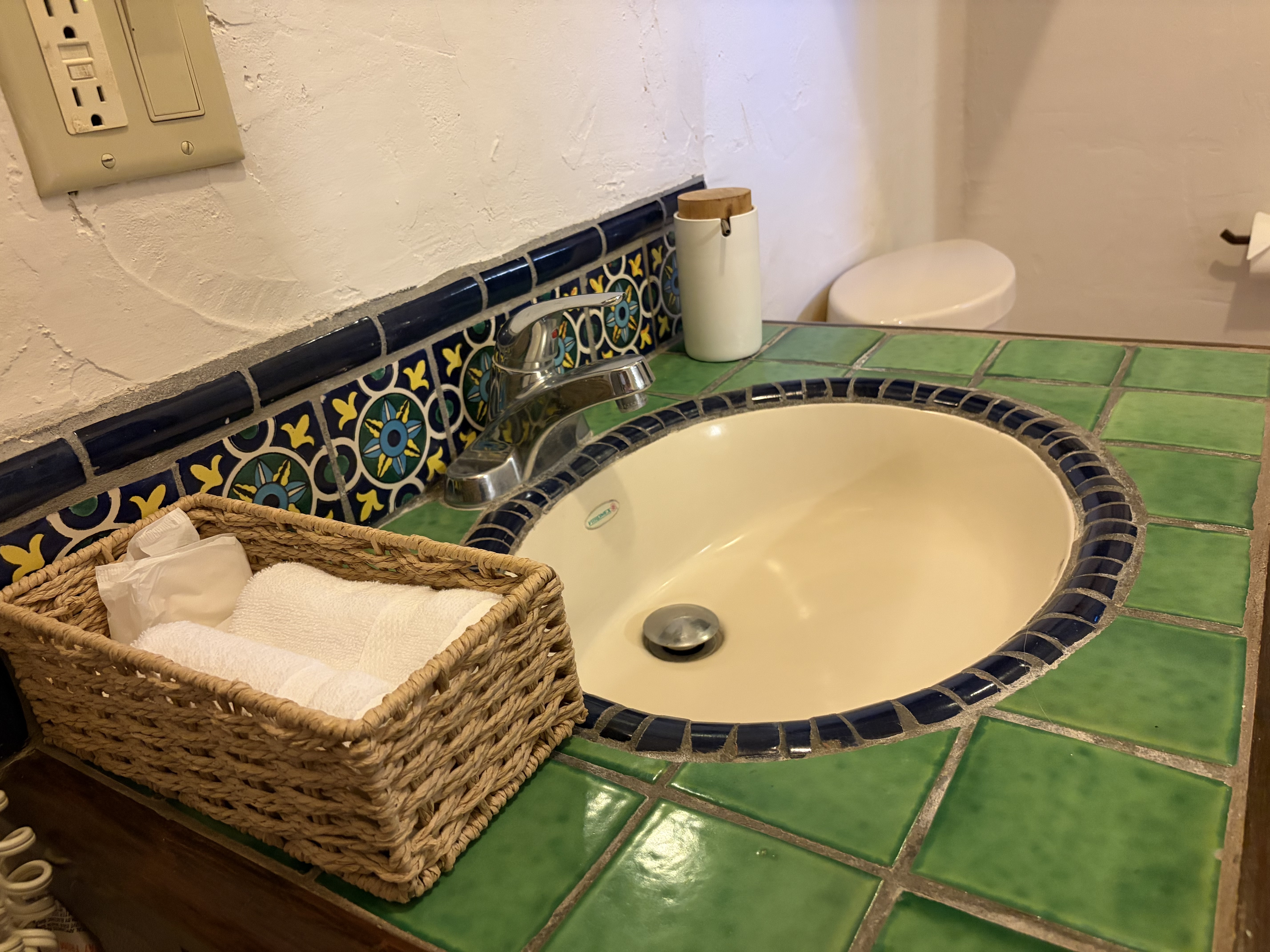 غرفة بسرير كوين، Posada Del Cortes Hotel 10/10