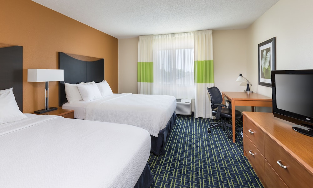 Fairfield Inn Forsyth Decatur 6/19