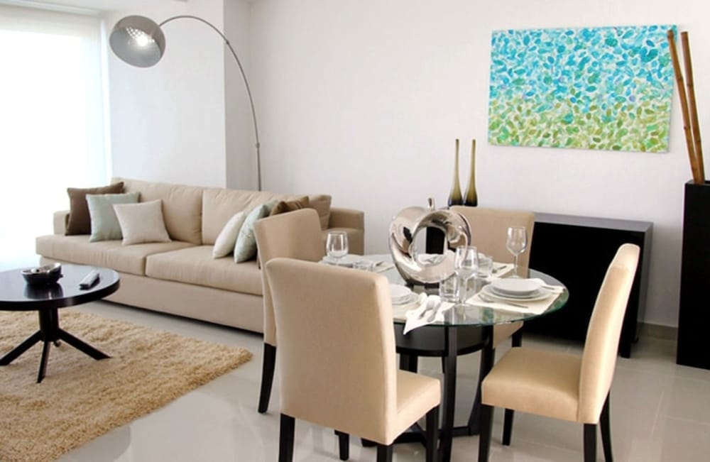 Suites Malecon Cancun 40/70
