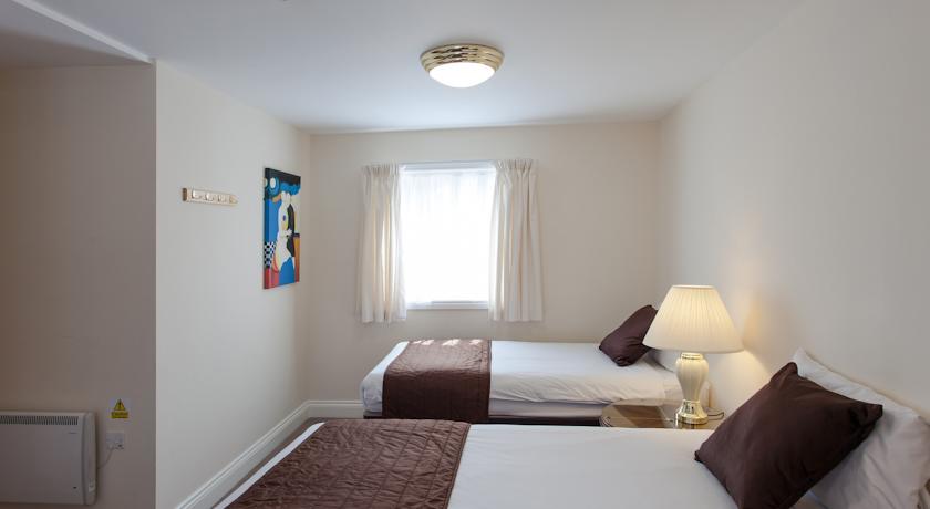 Standard, Twin Beds