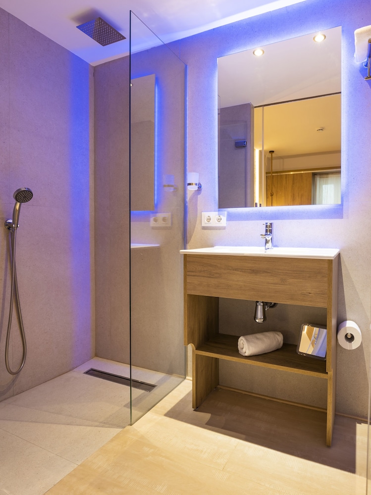 Sinfony Canyamel Apartments 48/50