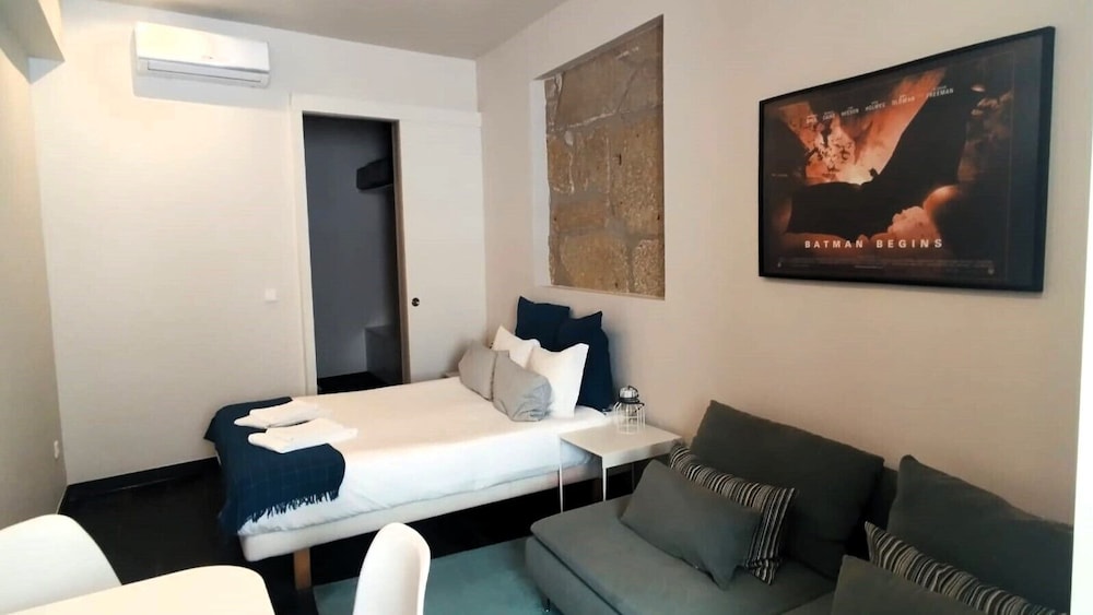 Ribeira Cinema Apartments 14/33