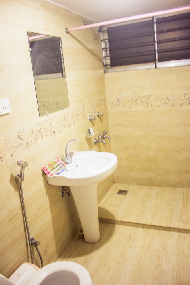 PRIME PARK HOTEL 49/50