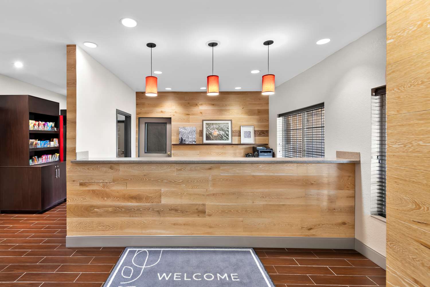 Country Inn & Suites by Radisson, Topeka West, KS 7/42