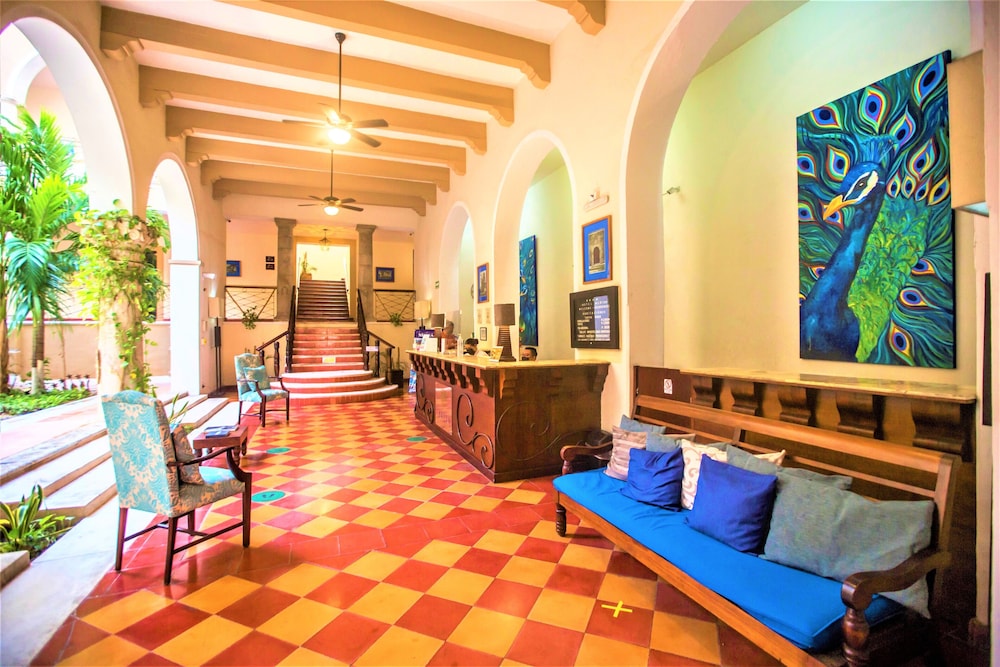 Hotel Merida 48/70