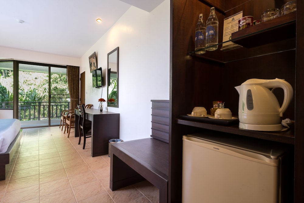 Patong Lodge Hotel 41/59