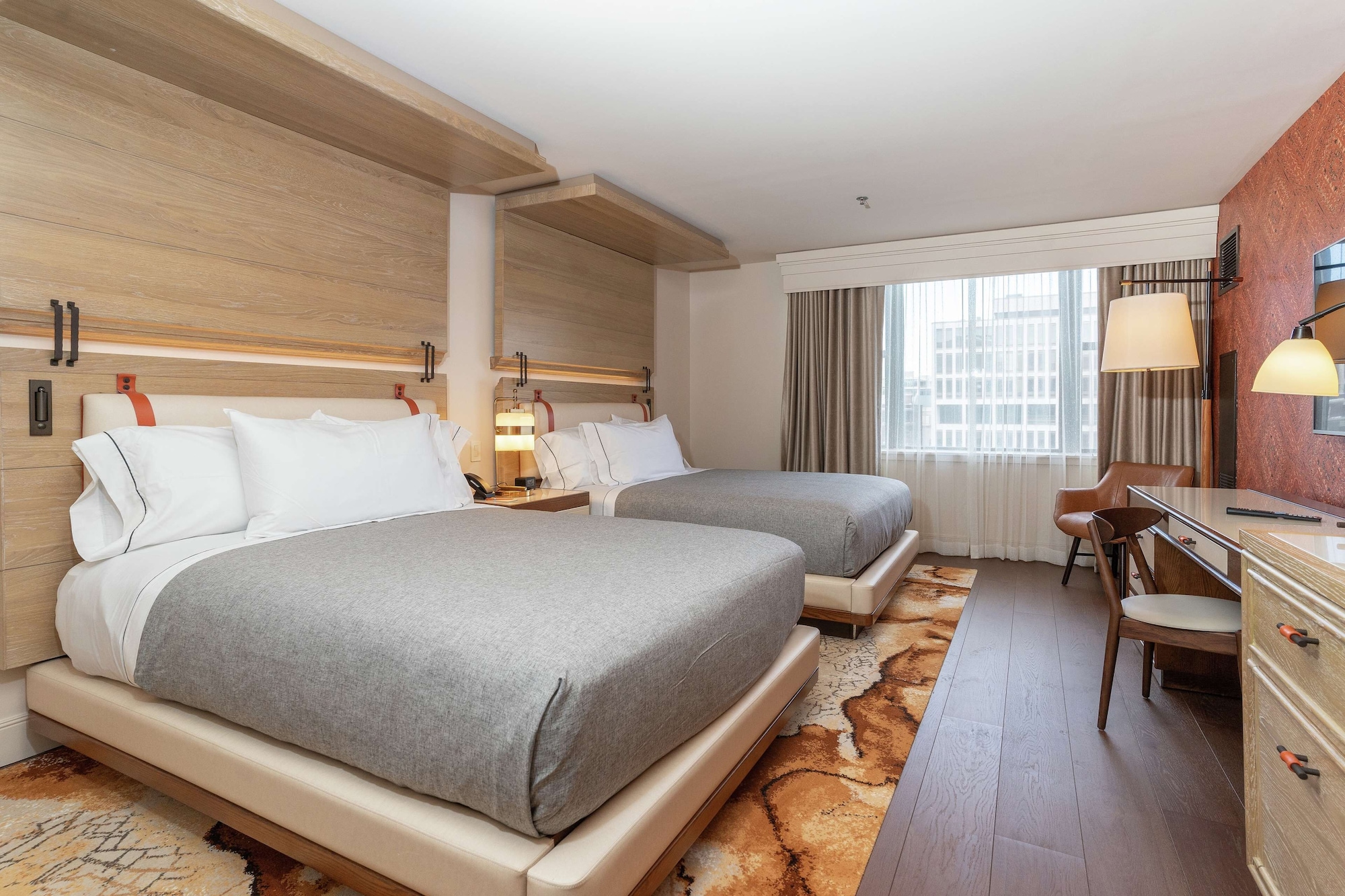 PREMIUM, MULTIPLE BEDS