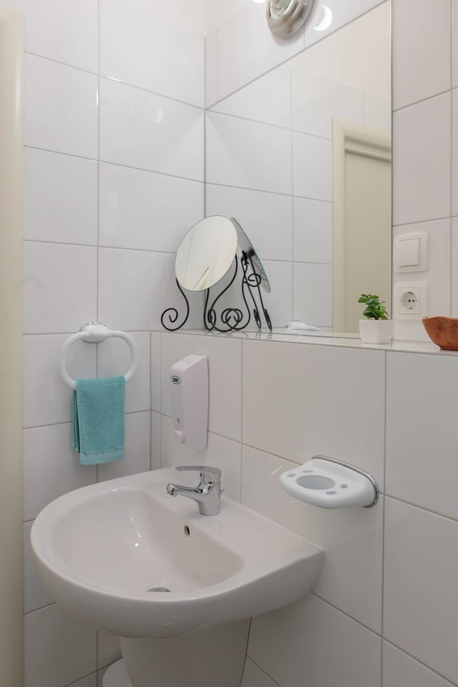 Peristil Luxury Rooms 61/67