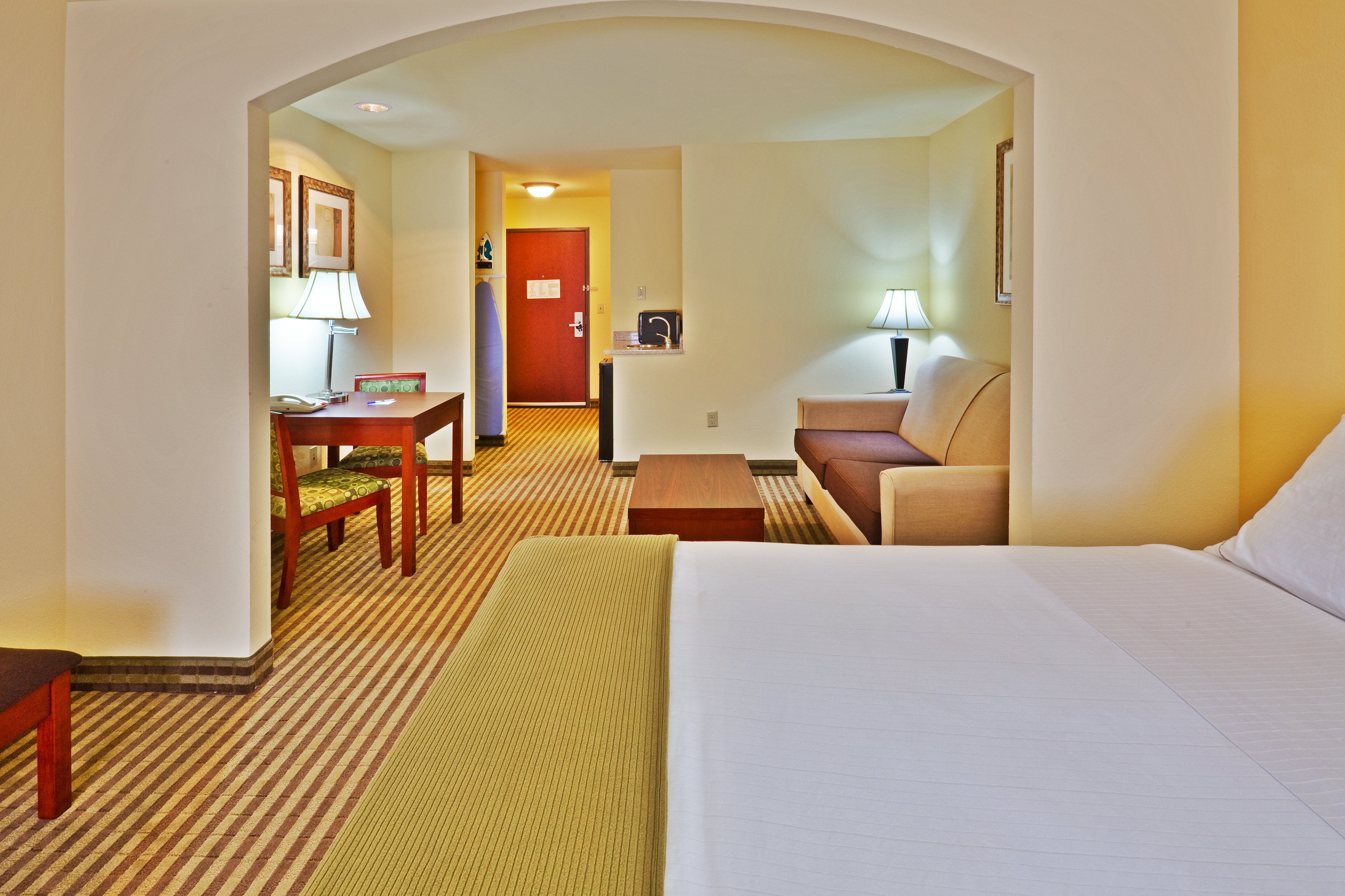Holiday Inn Express Hotel And Suites Ponca City 13/50