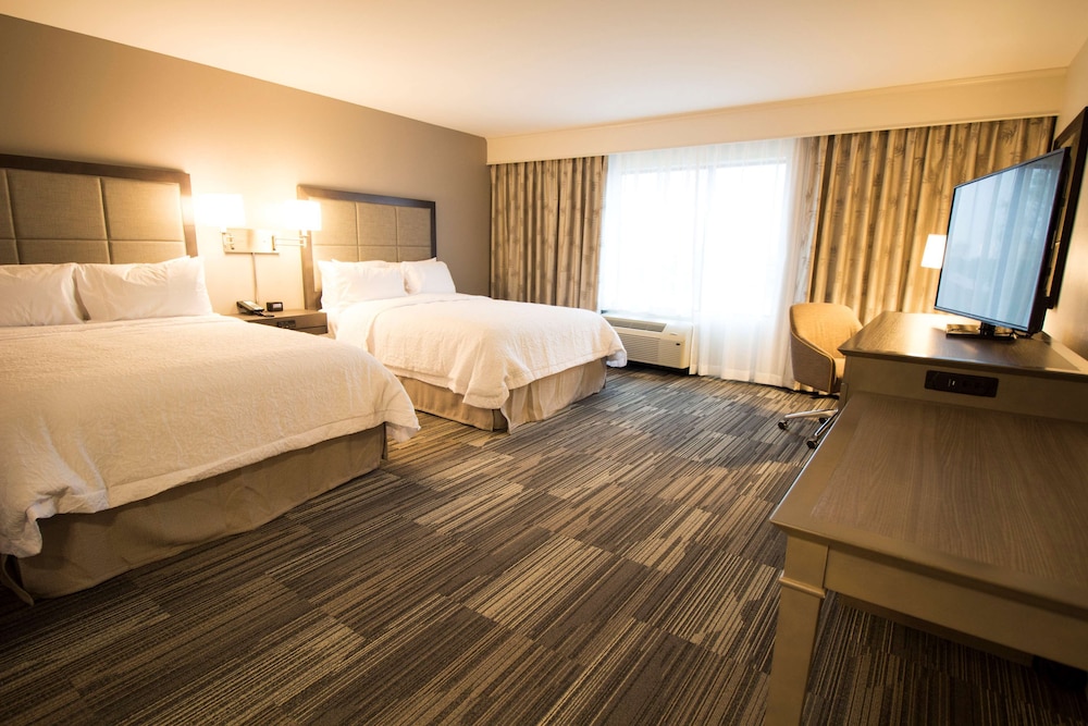 Hampton Inn Decatur/Mt Zion 12/43