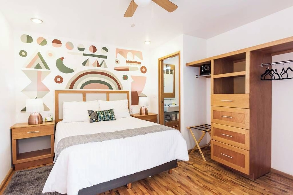 SUPERIOR, APARTMENT, QUEEN BED, SOFA