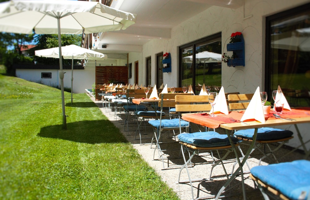 Landhotel Seeg 31/40